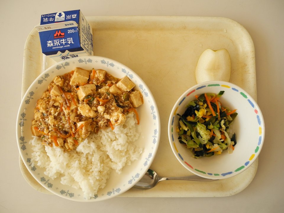 bữa trưa ở trường