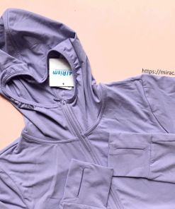 Áo khoác chống nắng Uniqlo