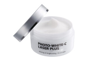 Kem dưỡng trắng da Dr.Ci:Labo PHOTO WHITE C LASER PLUS