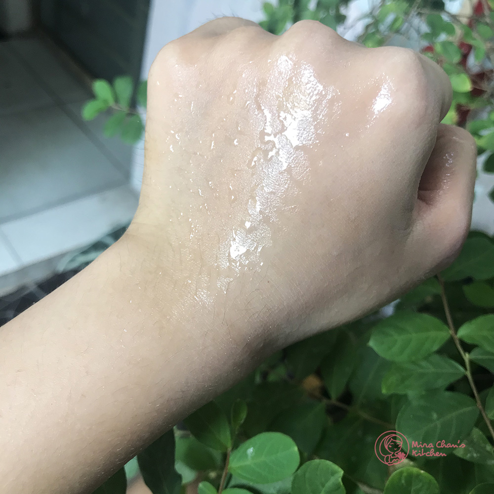 review kem chống nắng Kose - chống nước