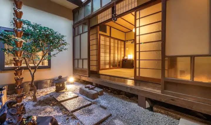 Phòng khách sạn Airbnb ở Nhật