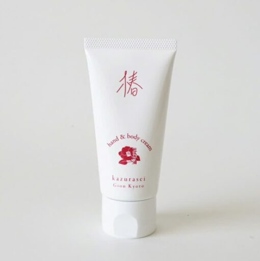 Kem dưỡng da tay hoa trà Kazurasei